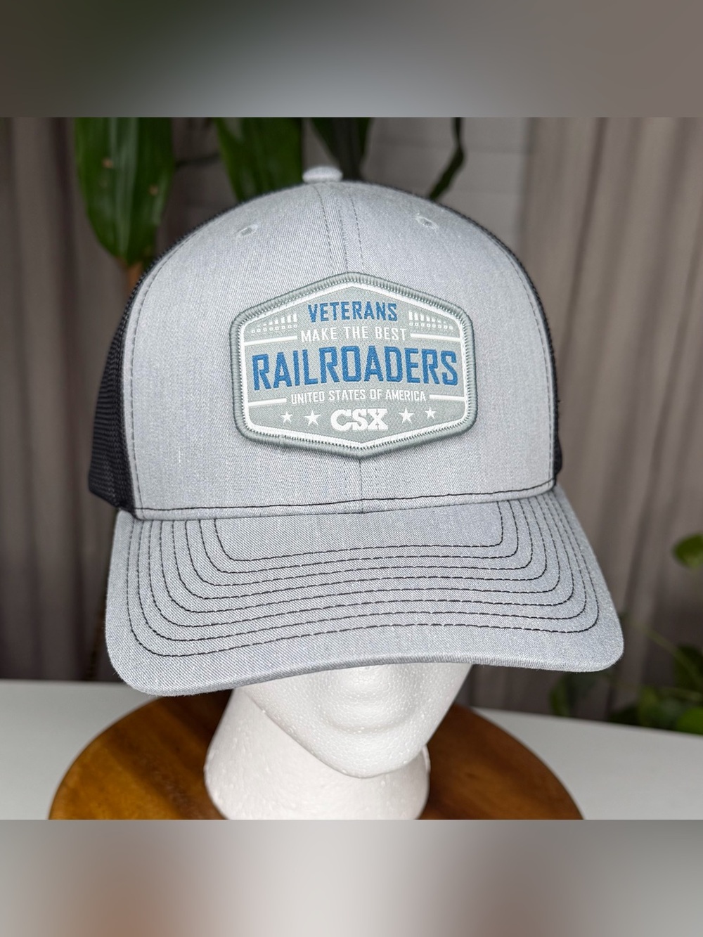 Richardson Gray/Black Adjustable Mesh Back Trucker Hat CSX Railroad Patch OS